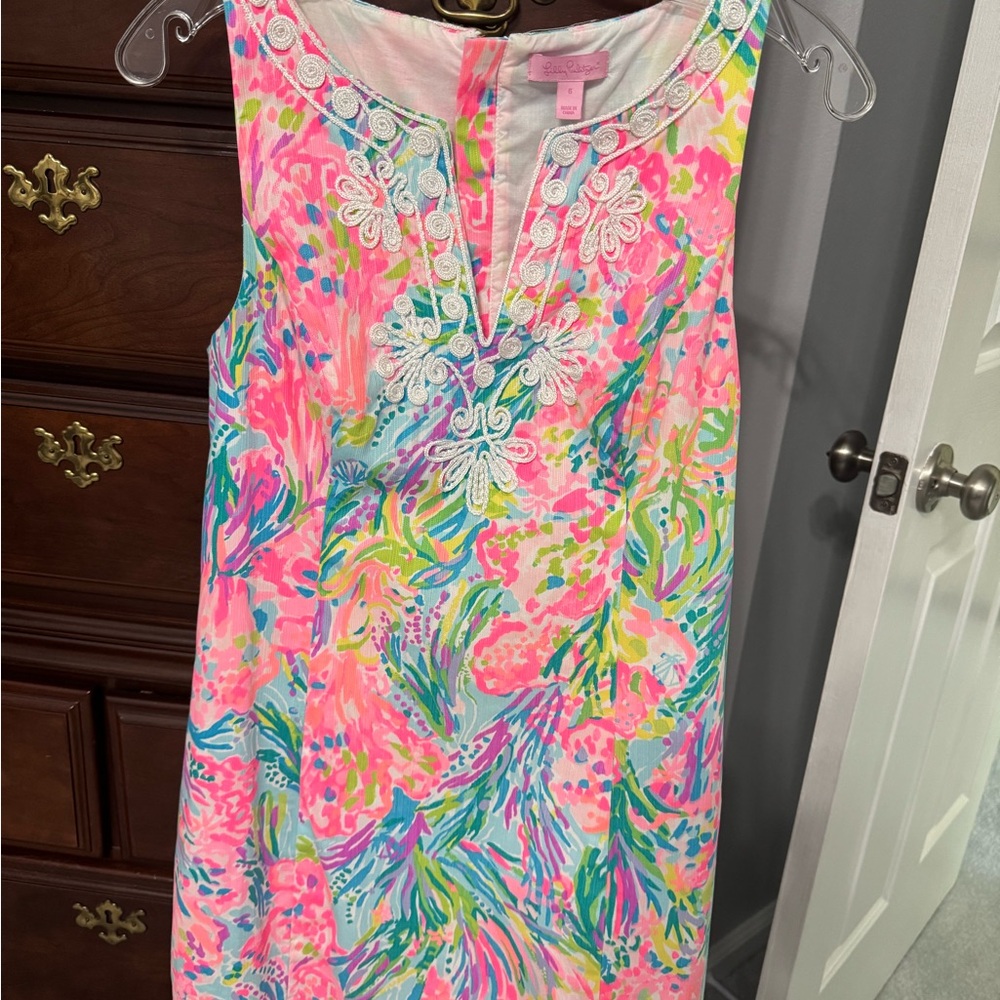 Beautiful Lilly Pulitzer Shift Dress